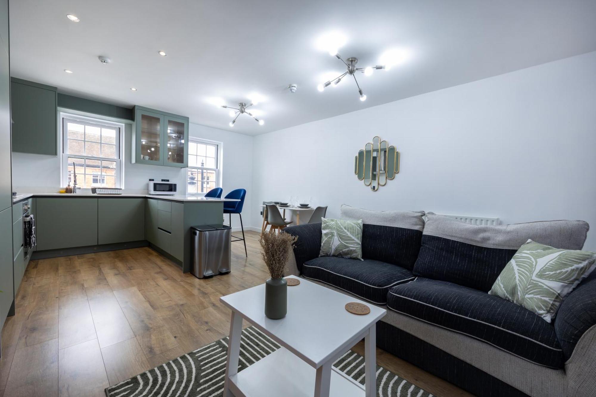 Апартаменты Stunning 3Br, Free Parking, Near Town Center, Long Term Discoun Ридинг Экстерьер фото
