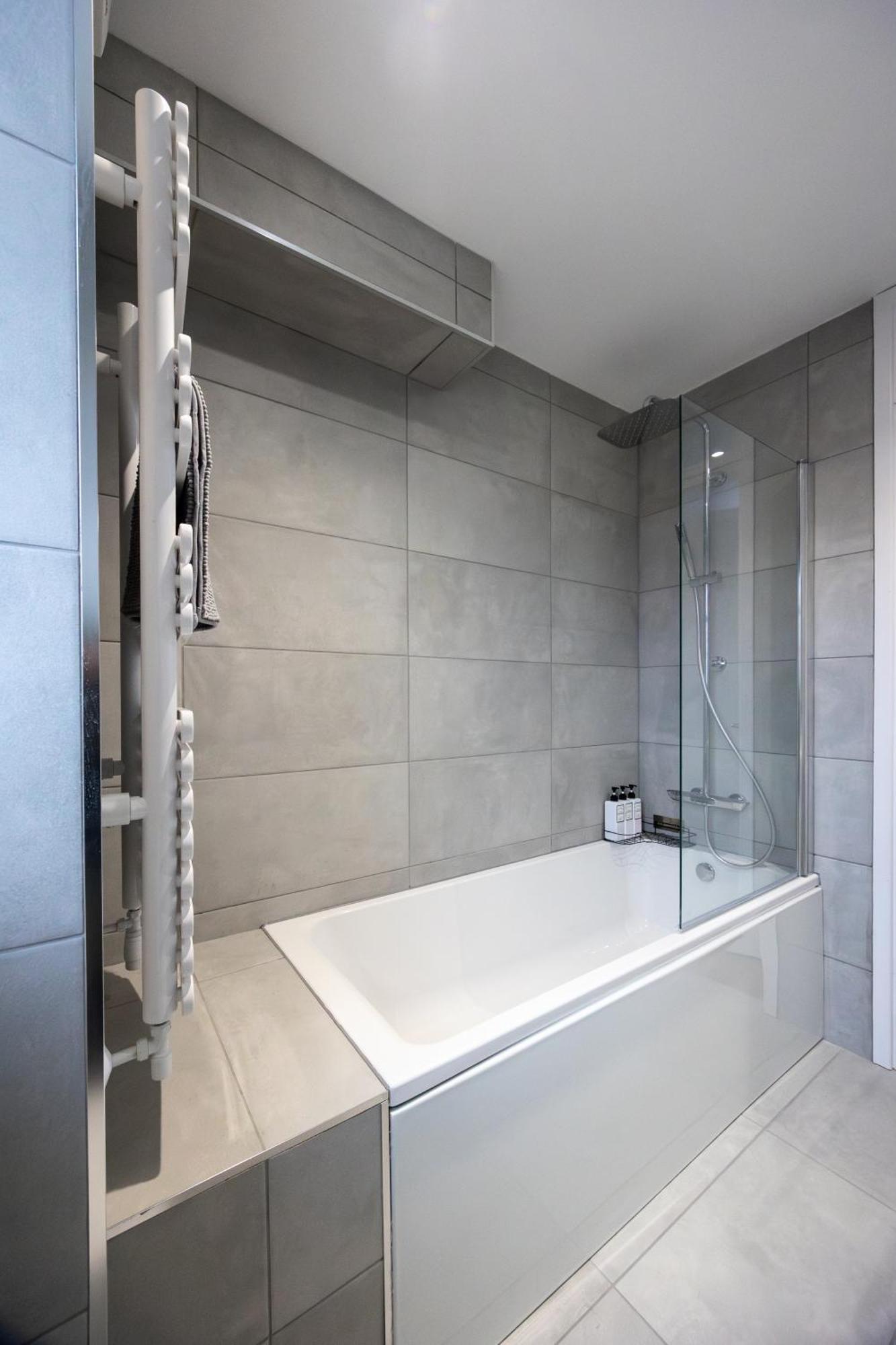 Апартаменты Stunning 3Br, Free Parking, Near Town Center, Long Term Discoun Ридинг Экстерьер фото