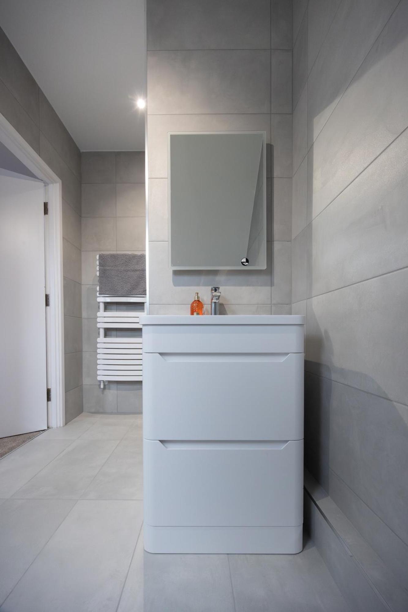 Апартаменты Stunning 3Br, Free Parking, Near Town Center, Long Term Discoun Ридинг Экстерьер фото